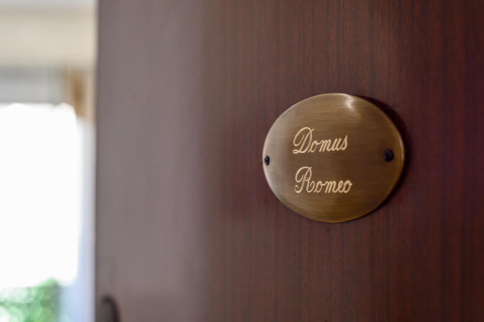 Domus Romeo Διαμέρισμα Νάπολη Εξωτερικό φωτογραφία
